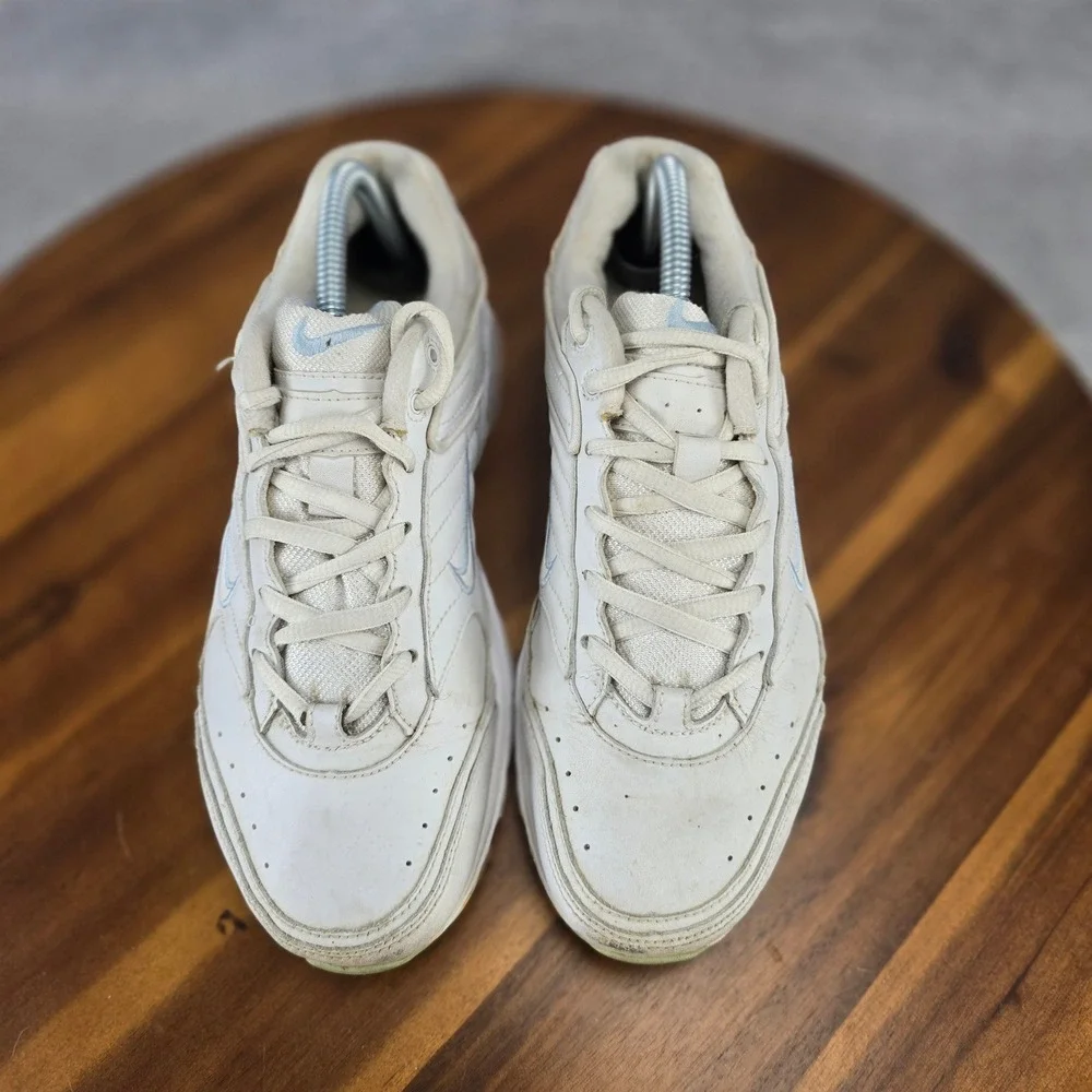 Nike Air Rolling Rail Womens 9 Vintage 2002 White Cream Walking Shoes 308699-112